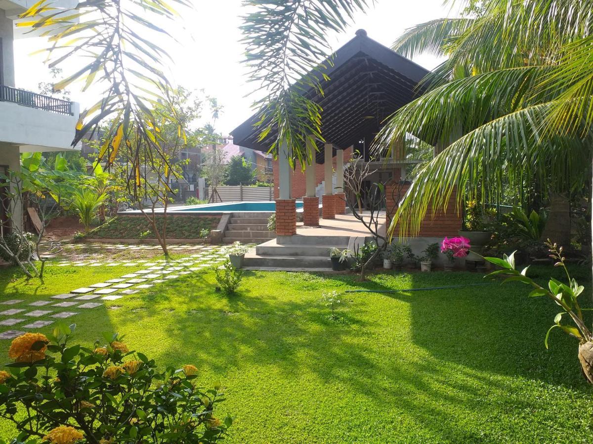 Green Wood Villa Negombo Exterior photo