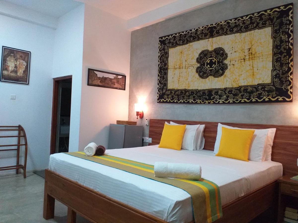 Green Wood Villa Negombo Exterior photo