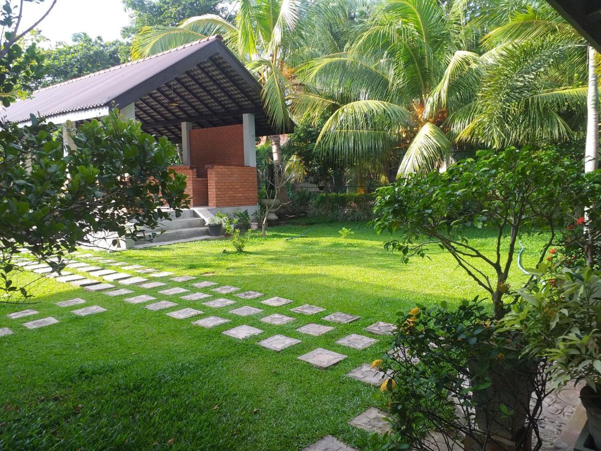 Green Wood Villa Negombo Exterior photo
