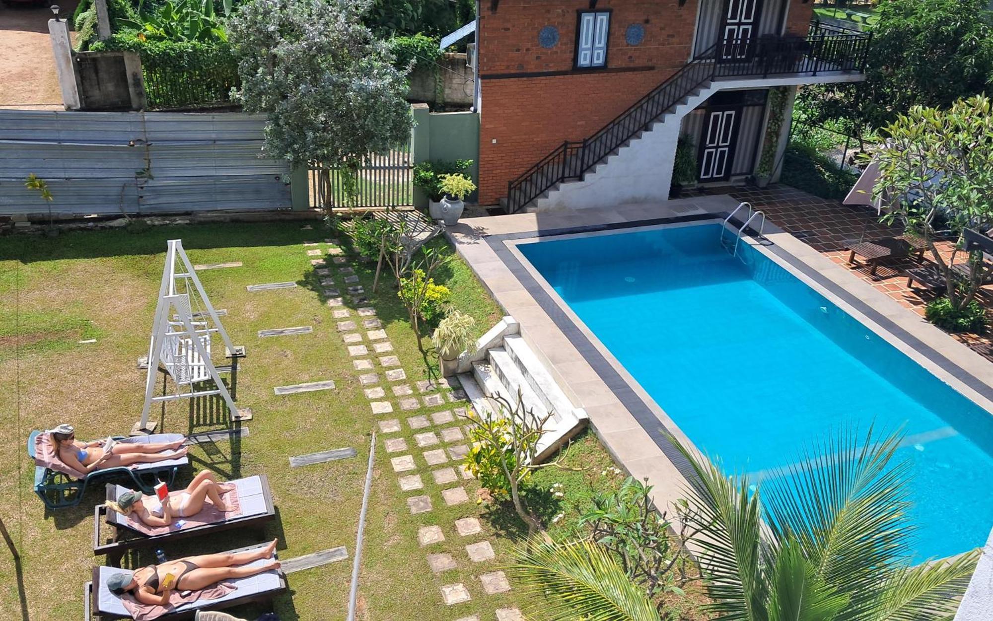Green Wood Villa Negombo Exterior photo