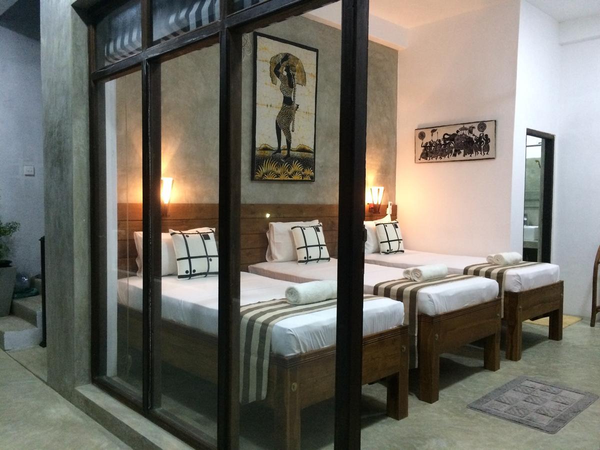 Green Wood Villa Negombo Exterior photo